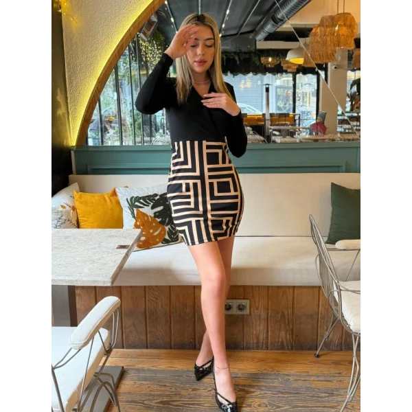 Kadın Uzun Kollu Kruvaze Yaka Labirent Desen Dalgıç Elbise