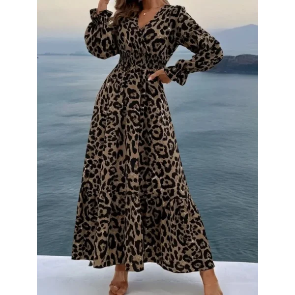 Kadın Uzun Kollu Kruvaze Yaka Leopar Desenli Uzun Süprem Elbise