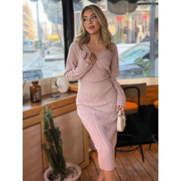 Kadın Uzun Kollu Kruvaze Yaka Triko Midi Boy Elbise