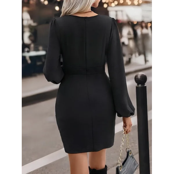 Kadın Uzun Kollu Kruvaze Yaka Yandan Büzgülü Asimetrik Detaylı Ithal Krep Mini Elbise