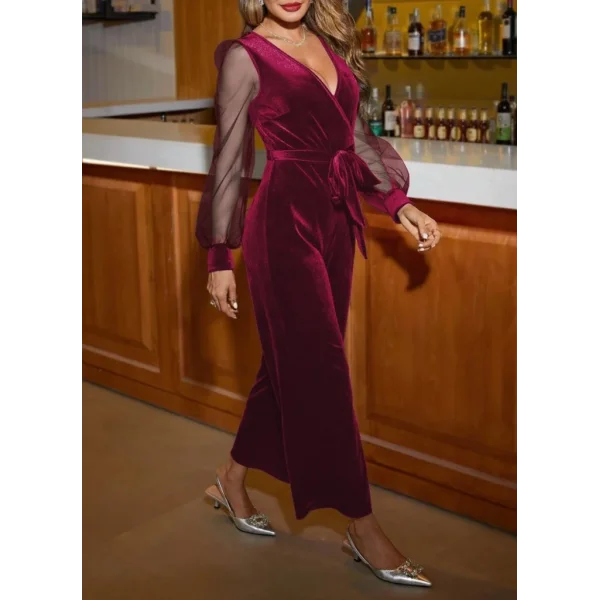 Kadın Uzun Kollu Kruvaze Yakalı Belden Kuşaklı Tül Detaylı Kadife Tulum