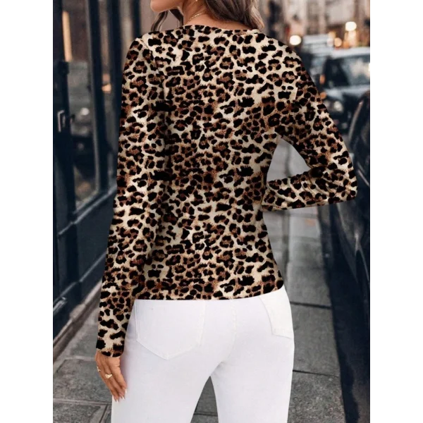 Kadın Uzun Kollu Kruvaze Yakalı Dantelli Kısa Viskon Bluz