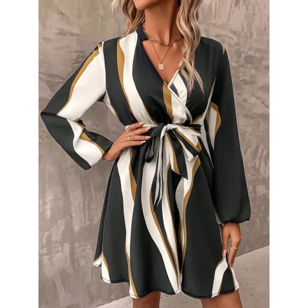 Kadın Uzun Kollu Kruvaze Yakalı Desenli Modal Mini Elbise