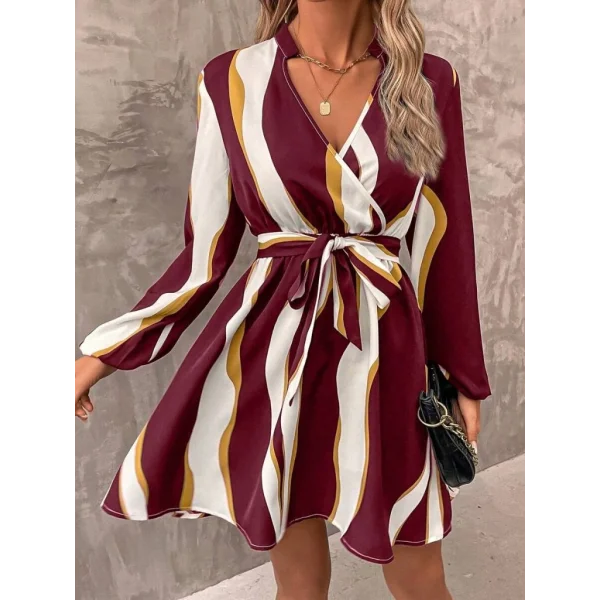 Kadın Uzun Kollu Kruvaze Yakalı Desenli Modal Mini Elbise