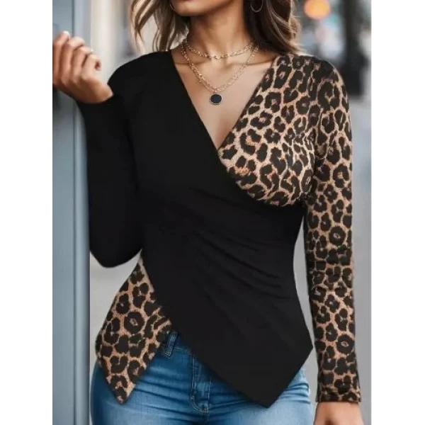 Kadın Uzun Kollu Kruvaze Yakalı Leopar Desen Detaylı Viskon Bluz