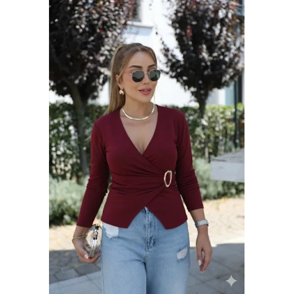 Kadın Uzun Kollu Kruvaze Yakalı Toka Detaylı Viskon Bluz