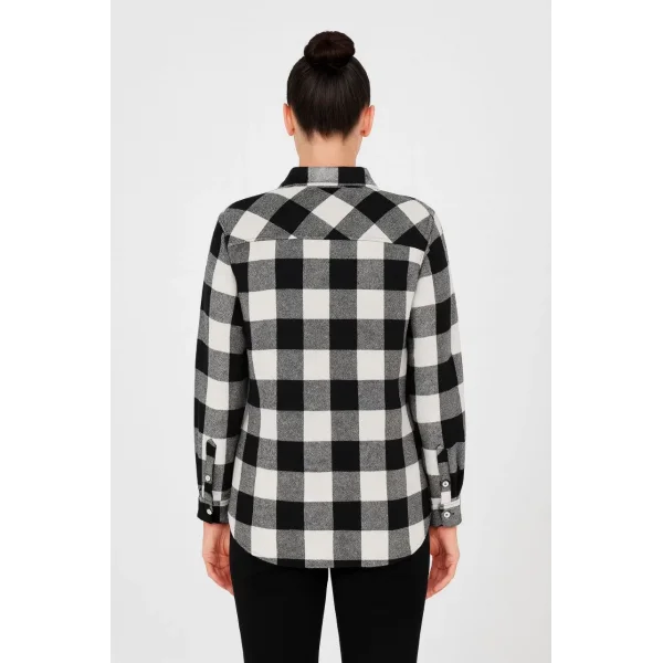 Kadın Oduncu Gömlek – Uzun Kollu, Şardonlu Kumaş, Kırmızı Beyaz Kareli Desen, Regular Fit, Çift Cepli, Manşetli Günlük Şık Stil - Siyah