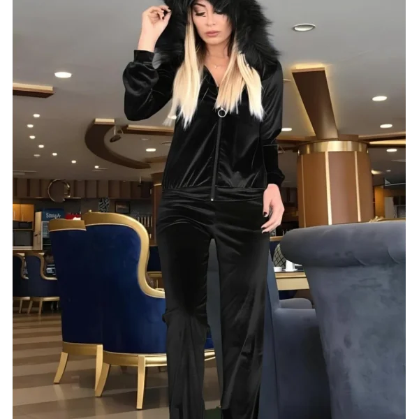Kadın Uzun Kollu önden Fermuarlı Kapşon Tüy Detaylı Kadife Bluz Ve Pantolon Ikili Takım