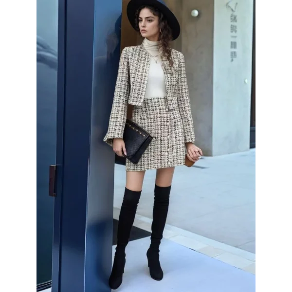 Kadın Uzun Kollu önü Açık Düğme Detaylı Dokuma Ceket Etek Ikili Takım