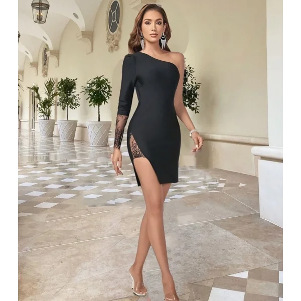 Kadın Uzun Kollu Tek Kol Dekolteli Yırtmaç Ve Bilekte Dantel Detay Krep Elbise