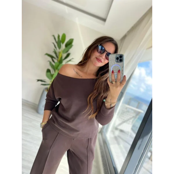Kadın Uzun Kollu Tek Omuzdan Açık Modal Bluz Ve Pantolon Ikili Takım