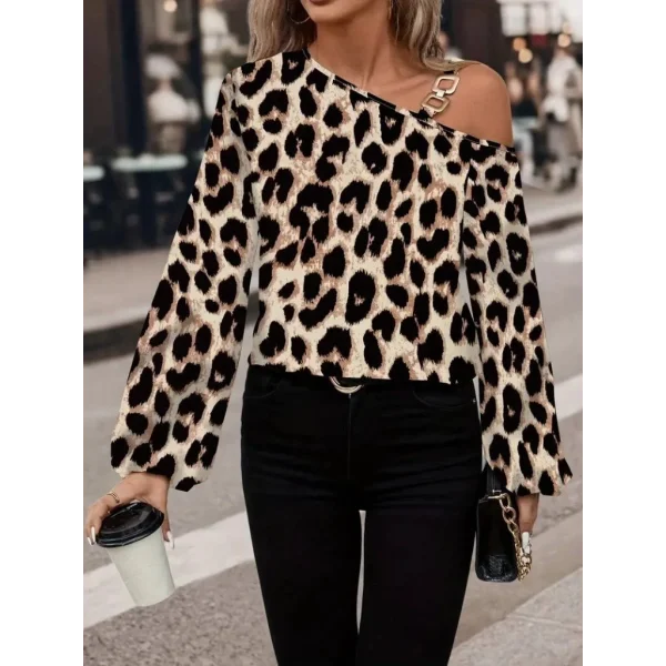 Kadın Uzun Kollu Tek Omuzu Açık Tokalı Leopar Desenli Modal Bluz
