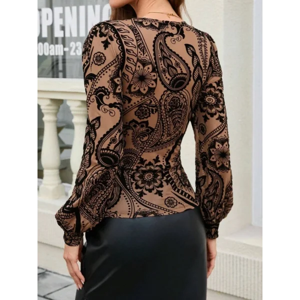 Kadın Uzun Kollu V Dantel Yakalı Modal Bluz