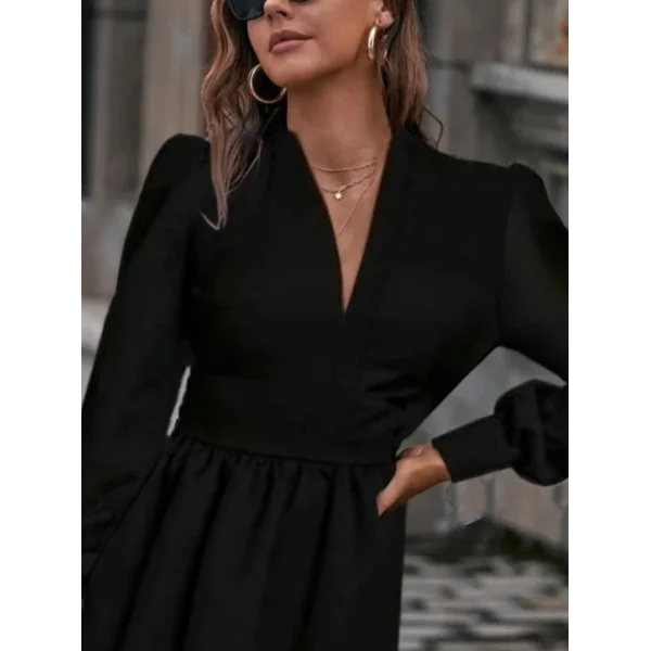 Kadın Uzun Kollu V Yaka Belden Hafif Pileli Scuba Krep Mini Boy Elbise