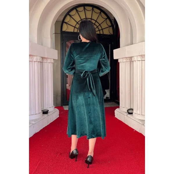 Kadın Uzun Kollu V Yaka Kuşak Dahil Kadife Kumaş Midi Boy Elbise