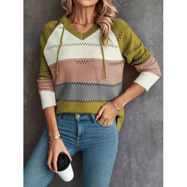 Kadın Uzun Kollu V Yakalı Bağcıklı Kapşonlu Triko Bluz