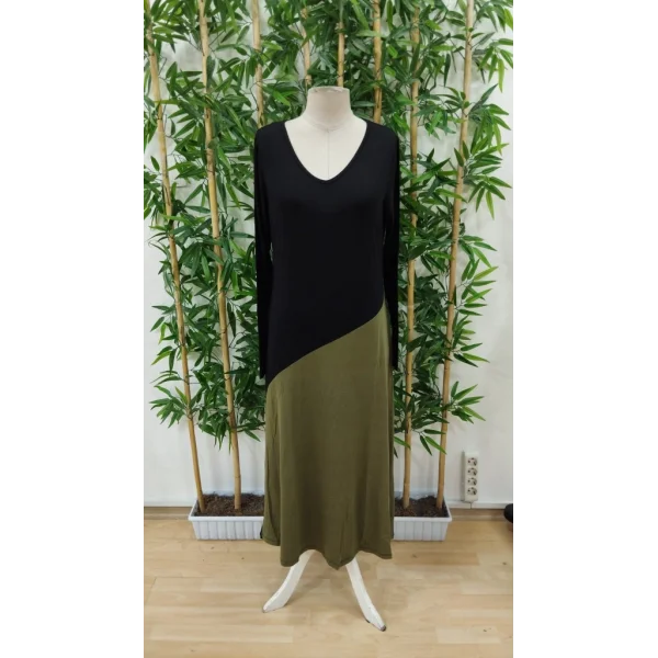 Kadın Uzun Kollu V Yakalı Blok Desenli Viskon Elbise