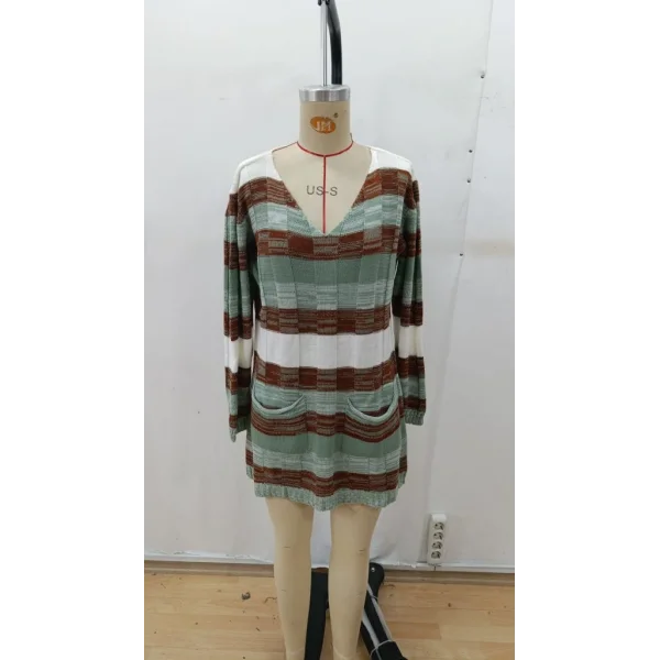 Kadın Uzun Kollu V Yakalı çizgili çok Renkli Triko Mini Elbise