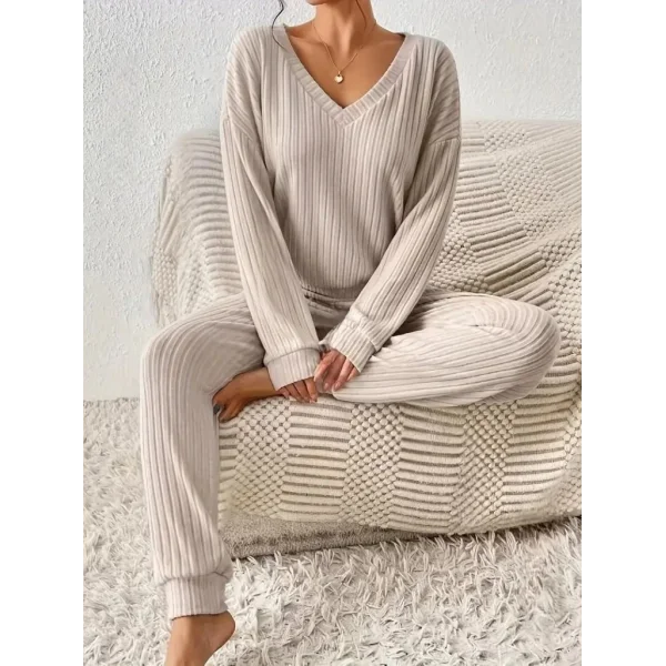 Kadın Uzun Kollu V Yakalı Kaşkorse Bluz Ve Pantolon Ikili Takım