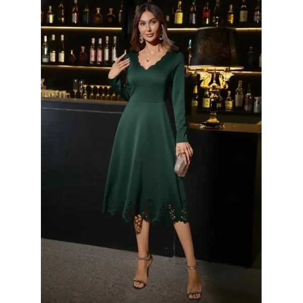 Kadın Uzun Kollu V Yakalı Lazer Kesim Detaylı Midi Ithal Krep Elbise