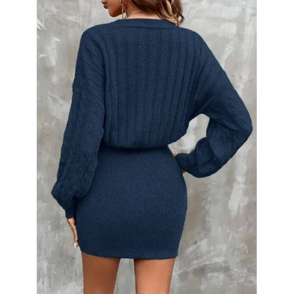 Kadın Uzun Kollu V Yakalı önden Düğmeli Kısa Triko Elbise