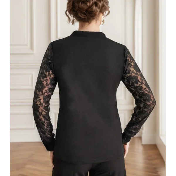 Kadın Uzun Kollu Yaka Düğme Detay Güpürlü Kol Krep Bluz