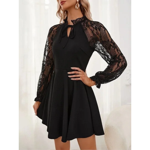 Kadın Uzun Kollu Yakadan Bağcıklı Dantel Detaylı Kısa Ithal Krep Elbise