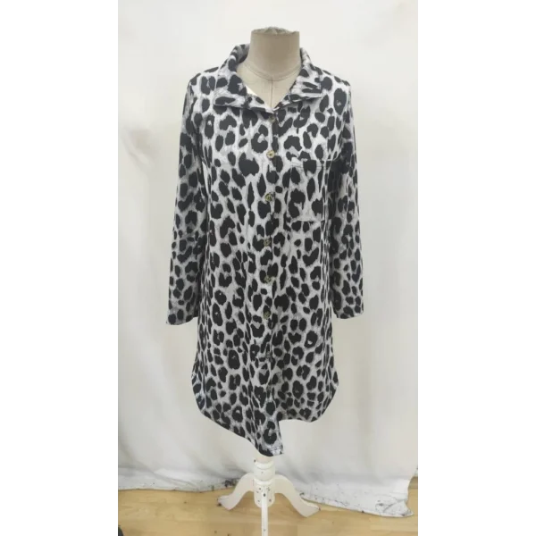 Kadın Uzun Kollu Yakalı önden Düğmeli Leopar Desenli Modal Midi Elbise