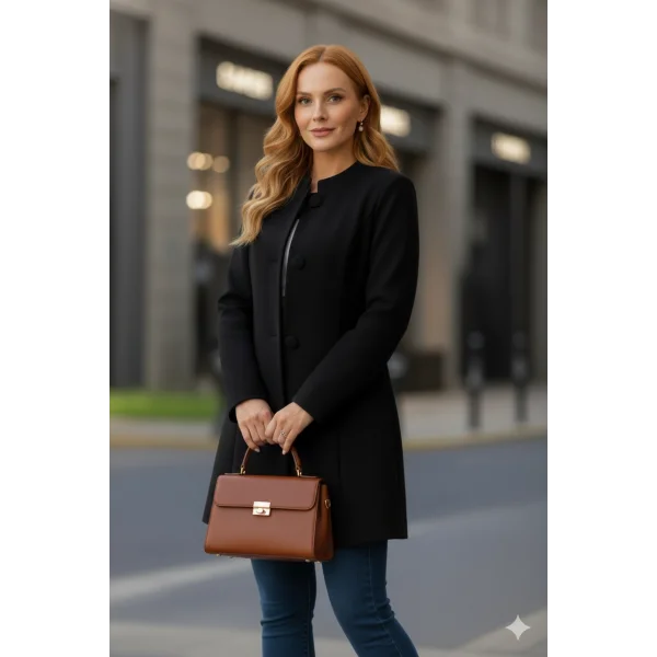 Kadın Uzun Kollu Yakalı önü Düğmeli Ithal Kaşe Astarlı Kaban