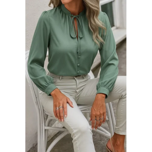 Kadın Uzun Kollu Yakalı Yakadan Bağcıklı Düğmeli Sandy Bluz