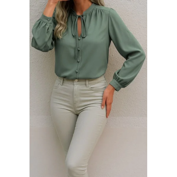 Kadın Uzun Kollu Yakalı Yakadan Bağcıklı Düğmeli Sandy Bluz