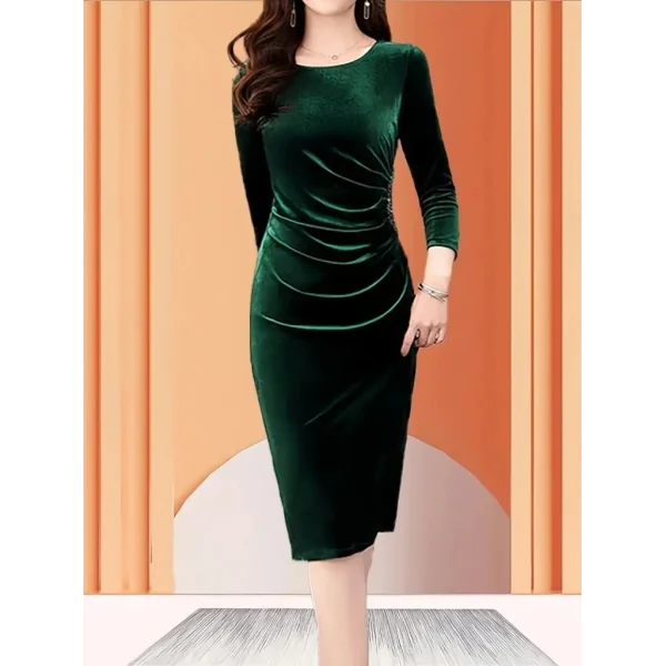 Kadın Uzun Kollu Yakası Açık Yanlardan Büzgülü Taş Detaylı Midi Kadife Elbise