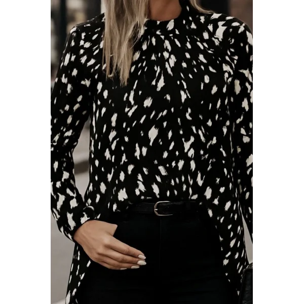 Kadın Uzun Kollu Yarı Balıkçı Yaka Desenli Dokuma Bluz