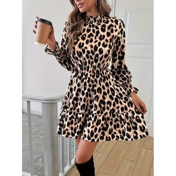Kadın Uzun Kollu Yarı Balıkçı Yaka Leopar Desenli Modal Mini Elbise