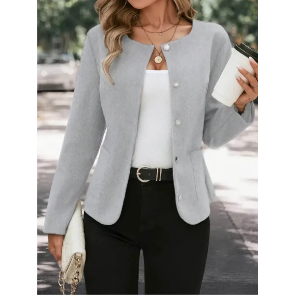 Kadın Uzun Kollu Yuvarlak Yaka önden Düğmeli Kaşe Ceket