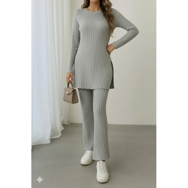 Kadın Uzun Kollu Yuvarlak Yaka Yandan Yırtmaç Detaylı şardonlu Kaşkorse Bluz Ve Pantolon Ikili Takım