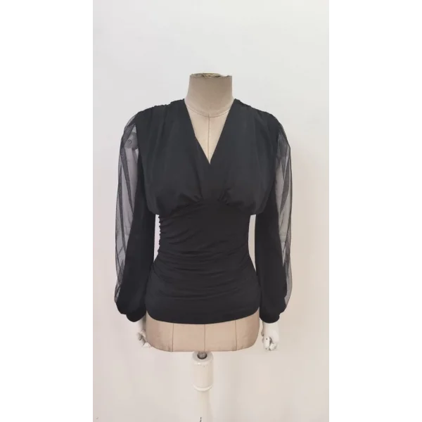 Kadın Uzun Yırtmaç Tül Detaylı Derin V Yakalı Sandy Bluz