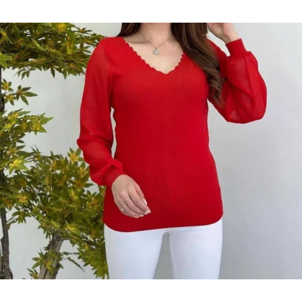 Kadın V Yaka Kolları Dökümlü Tül Detay Triko Bluz