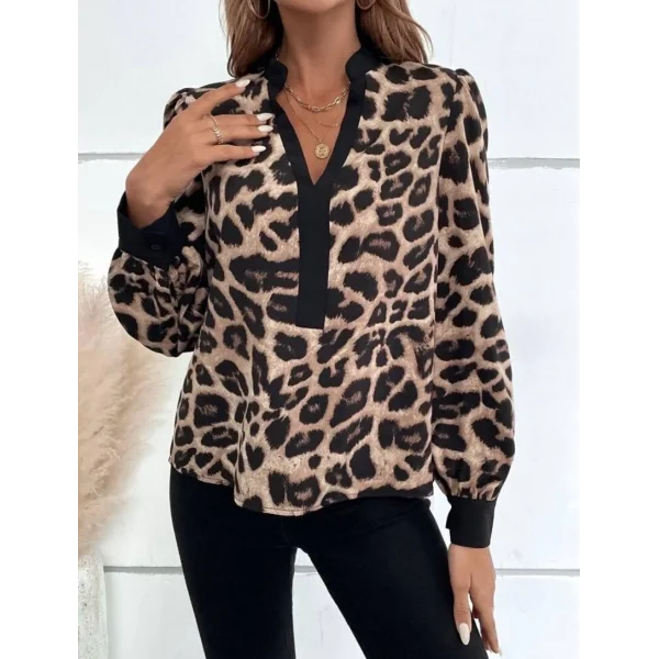 Kadın V Yaka Leopar Desen Mikro Bluz