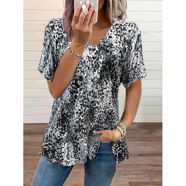 Kadın V Yaka Renkli Leopar Desen Büzgü Detay Süprem Bluz