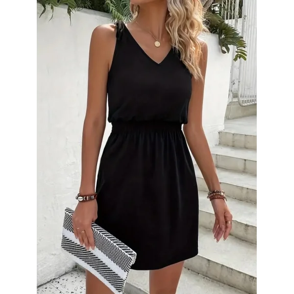 Kadın V Yakalı Belinde Gipe Detay Krep Elbise