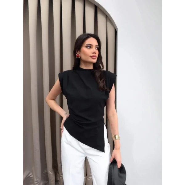 Kadın Vatkalı Asimetrik Kesim Dökümlü Scuba Kumaş Şık Bluz