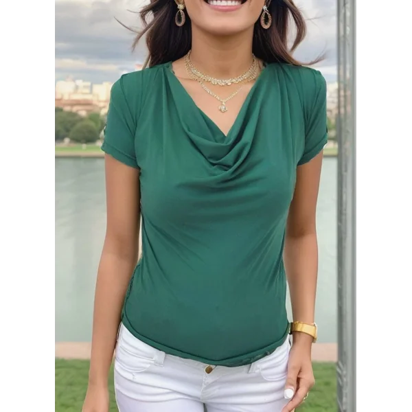 Kadın Vatkalı Omuzlar Pileli Kısa Kol Sandy Kumaş Bluz