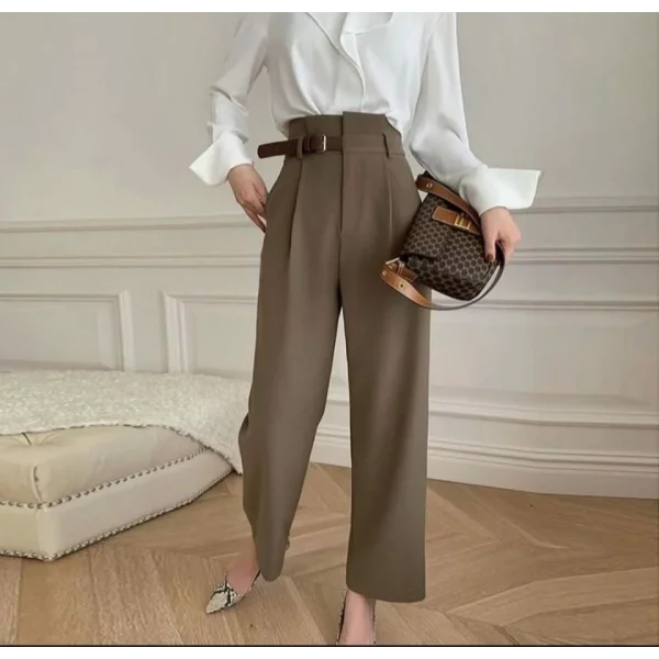 Kadın Yan Deri Kemerli şık Havuç Pantolun