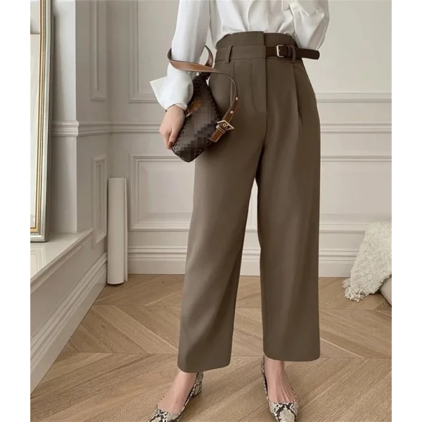 Kadın Yan Deri Kemerli şık Havuç Pantolun