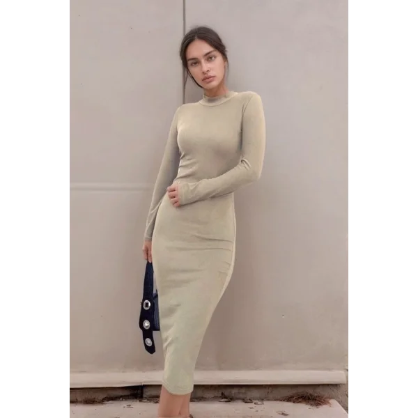 Kadın Yarım Balıkçı Yaka Süet Kumaş Fırsat ürün Midi Boy Elbise