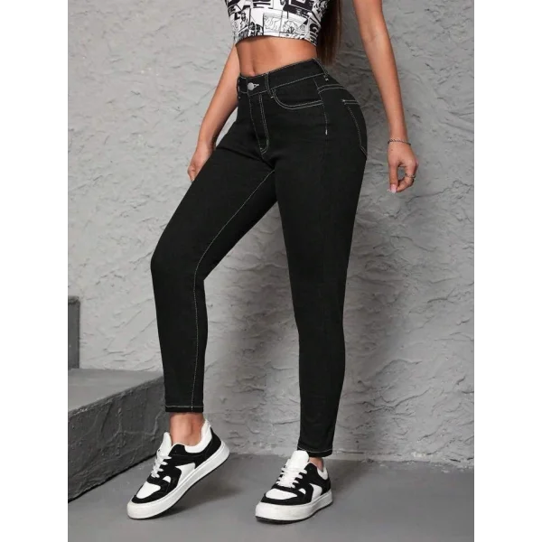 Kadın Yüksek Bel önden Düğmeli Dar Kesim Kot Pantolon