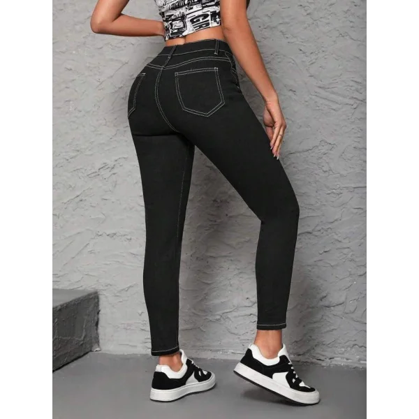 Kadın Yüksek Bel önden Düğmeli Dar Kesim Kot Pantolon