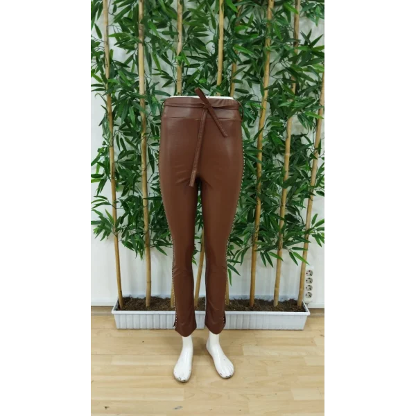 Kadın Yüksek Bel Yanlardan Incili Yırtmaçlı Uzun Deri Tayt