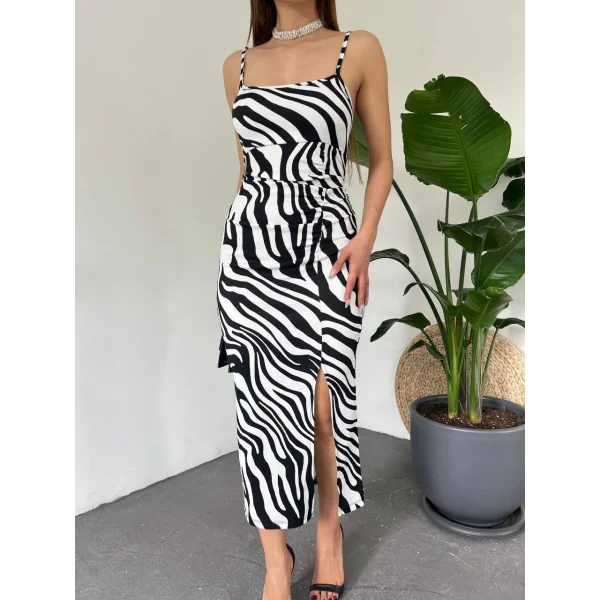 Kadın Zebra Baskılı Omuz Askılı Sırt Dekolteli Yırtmaç Detay Elbise